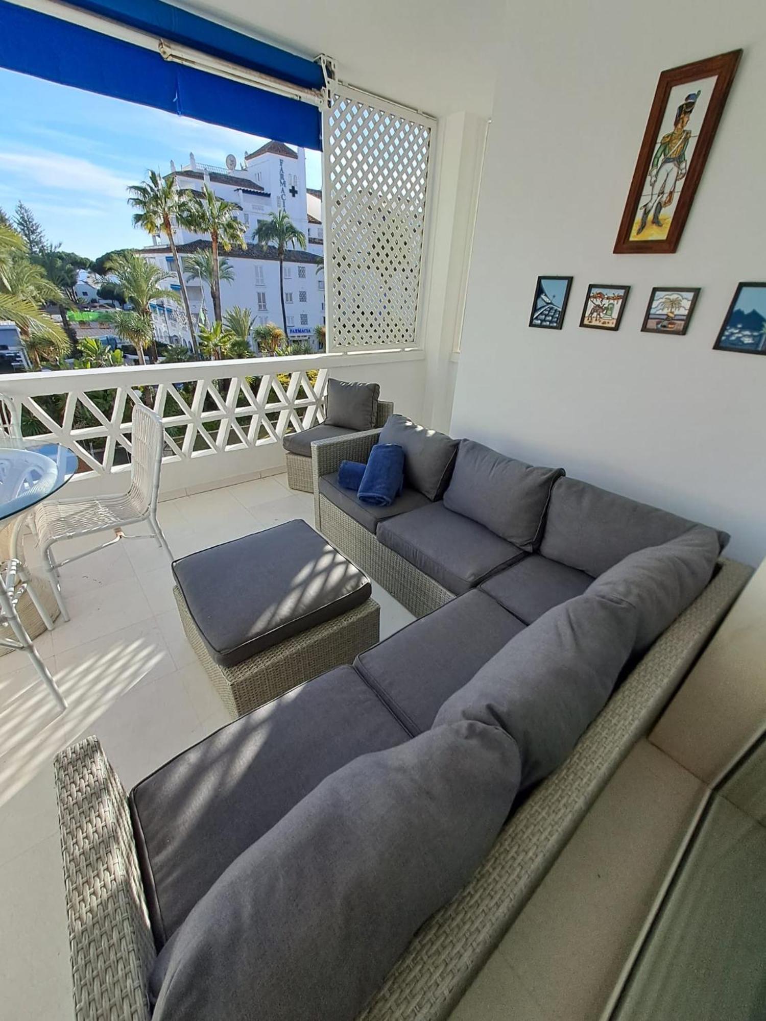 Luminous Apartment In Playas Del Duque , Puerto Banus By Holidays & Home มาร์เบยา ภายนอก รูปภาพ