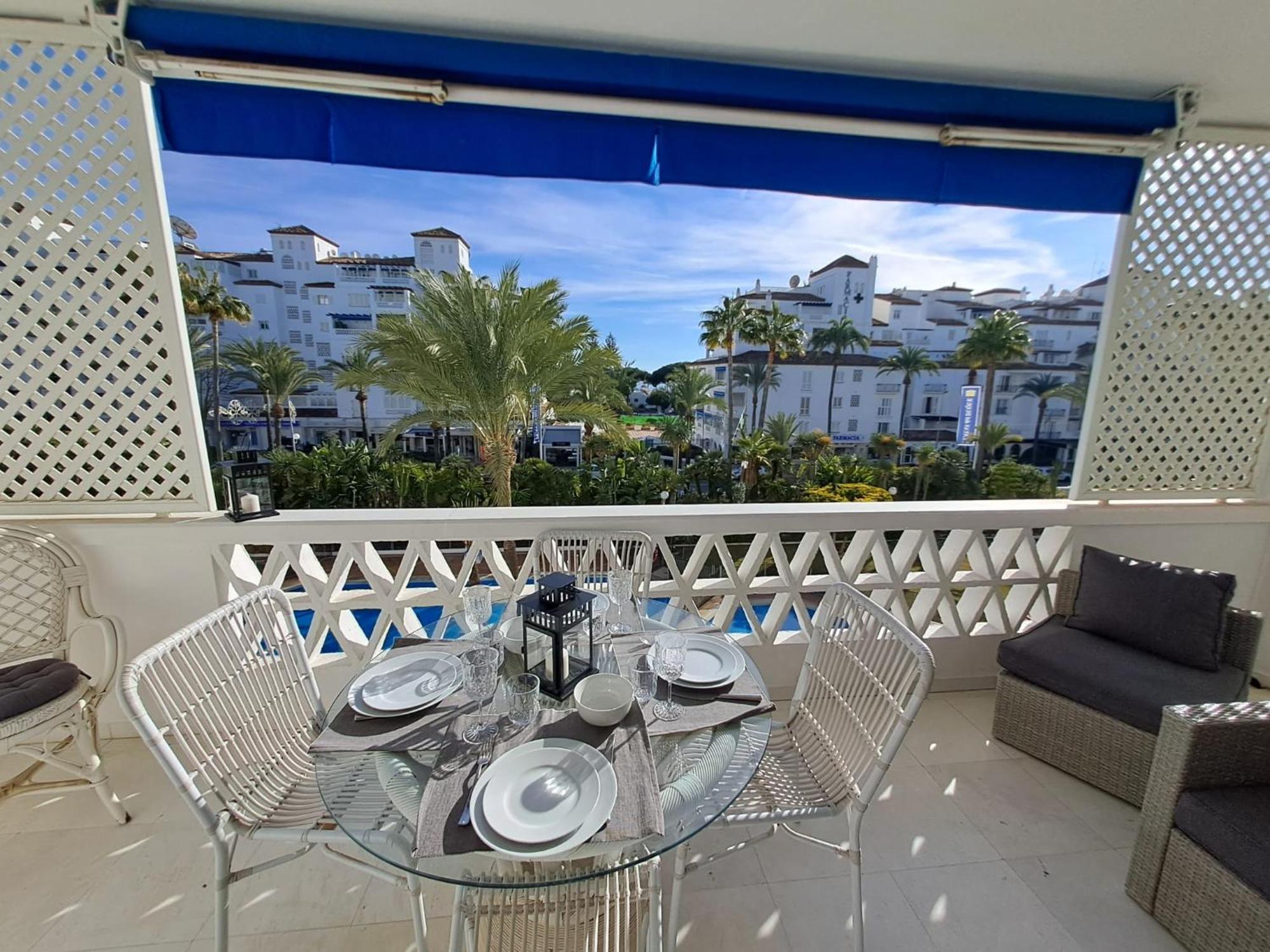 Luminous Apartment In Playas Del Duque , Puerto Banus By Holidays & Home มาร์เบยา ภายนอก รูปภาพ